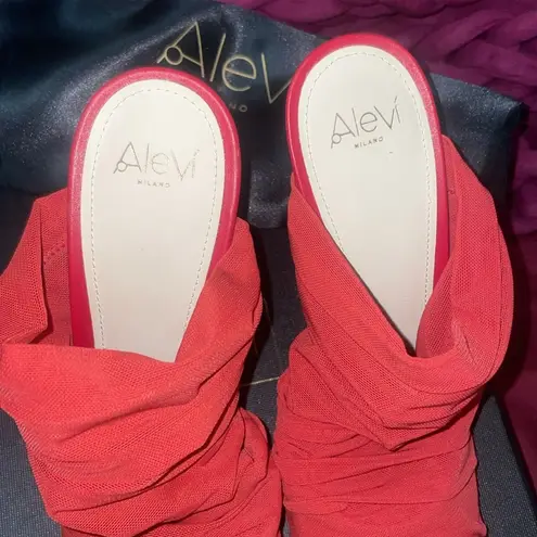 Alevi Milano Shanina 110 Look net red mules Size 9