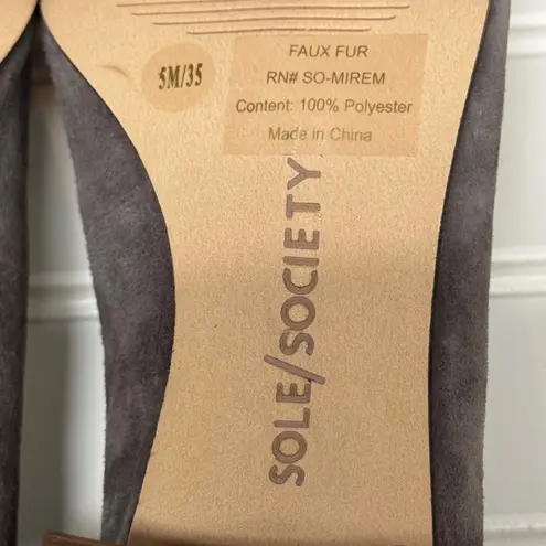 Sole Society Suede Pom Pom Pumps Mirem Porcini Low-Heel Pumps Size 5