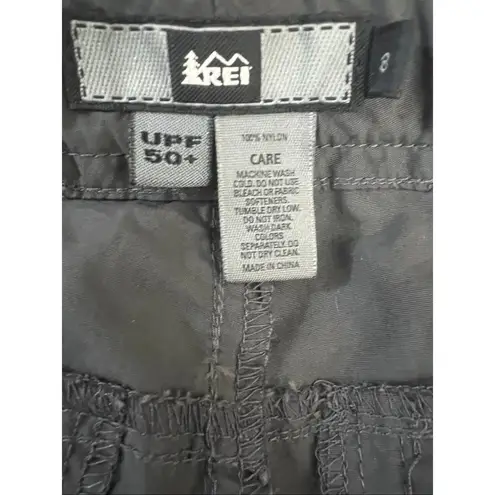 REI UPF 50+ Women Grey Convertible Cargo Pants Size 8 Belted Zipper Leg Outdoor Gray