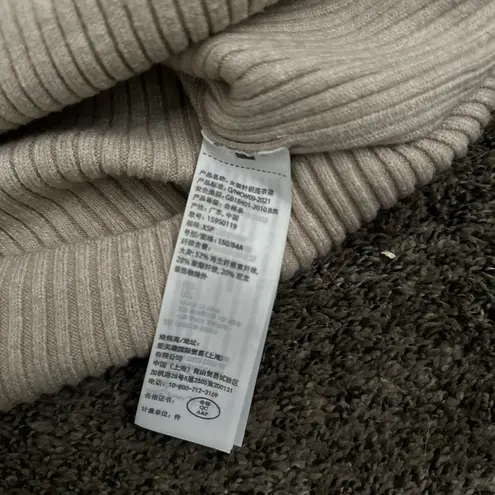 Abercrombie & Fitch  Cream Ribbed Knit Dress 0103