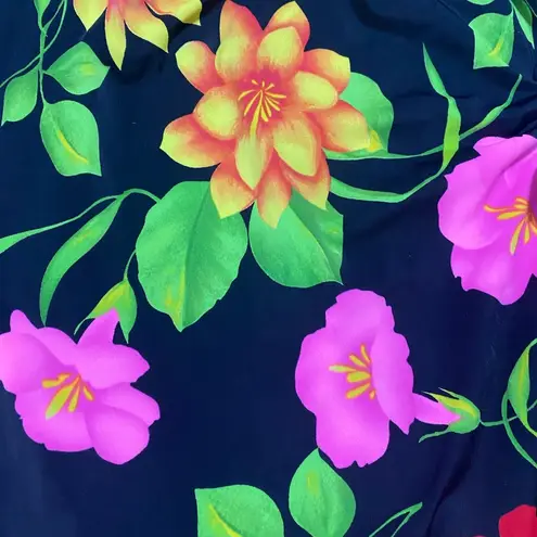 Women’s Tummy Slimmer Life By T.H.E. Black Floral One Piece Swimsuit Plus Sz 20