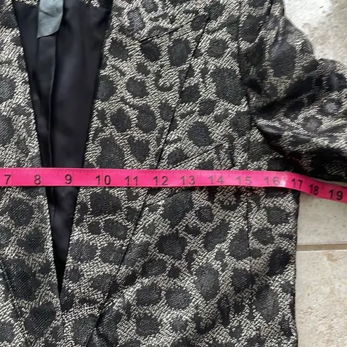 SMYTHE Film Fest Sharp Shoulder Blazer Metallic Leopard Gray Size 2