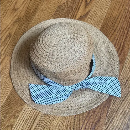 Hatattack, New York straw hat with black and white polkadot ribbon Tan