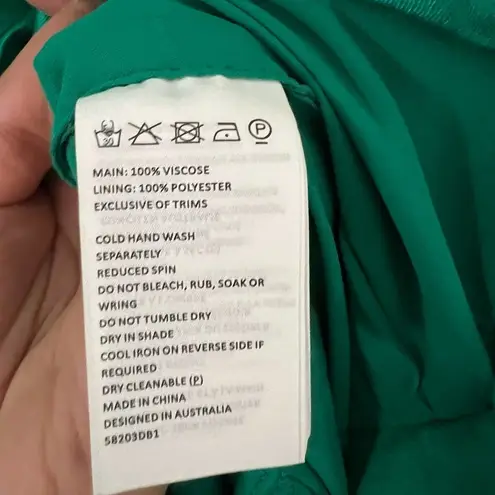 Bardot $139 Quinn Mini Ruched Dress Vivid Green Size Medium NWT