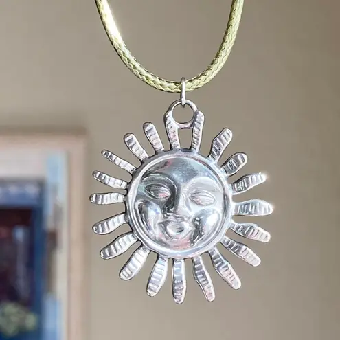 Handmade stainless steel sun boho retro vintage style necklace☀️