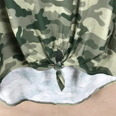 Rebellious One Juniors American Flag Heart Camo Tank Top NWT XL