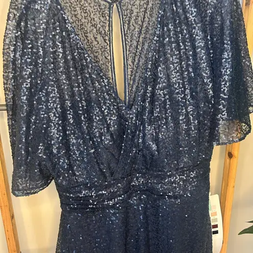 Mori Lee NWT Madeline Gardner 21785 size 16