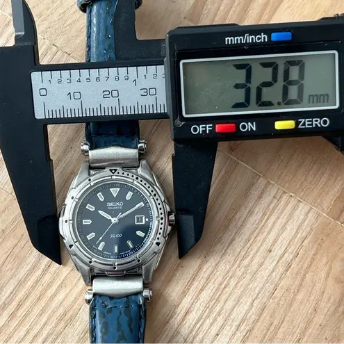 Seiko Rare Vintage Ladies Watch Blue Dial Stainless Case 10 BAR, Blue Leather