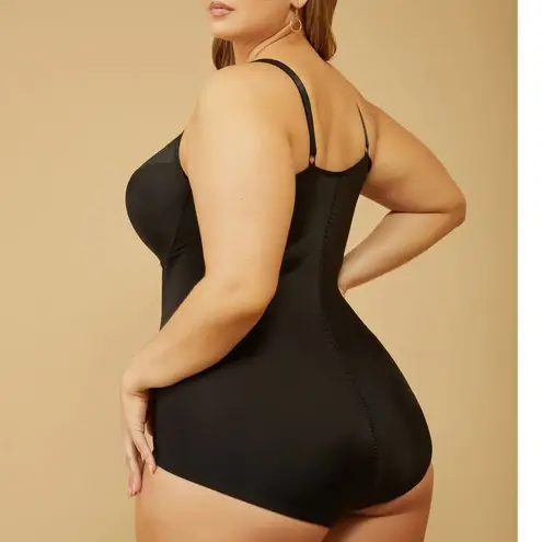 Ashley Stewart Medium Control Shaping Bodysuit Black 2X