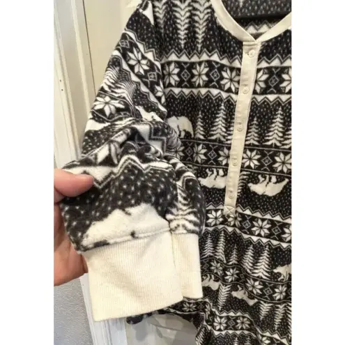 Old Navy  Fleece Pajama Shorts‎ Romper Winter Bear Print Jumpsuit Size XL