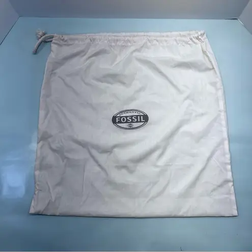 Fossil  White Dust Bag - Image 5