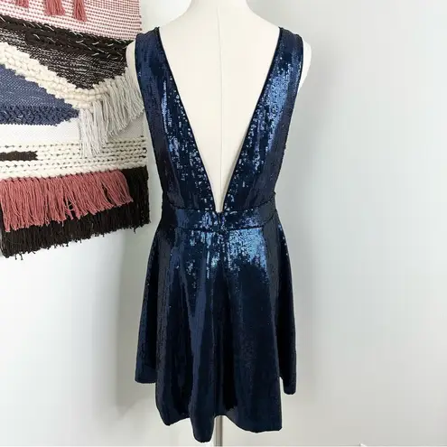 NBD  Revolve Starry Nights Sequin Mini Dress Sleeveless V-Neck Blue Size M