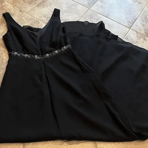 Michaelangelo empire waist sleeveless formal black maxi dress backless flawless