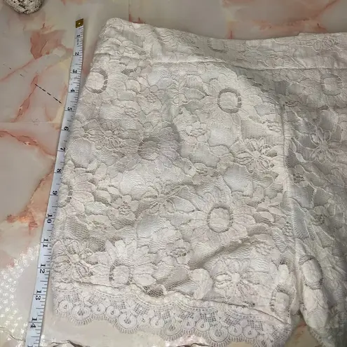 Max & Riley High Waisted Capricorn Lace Dressy Shorts Cream Bohemian SZ XL Tan