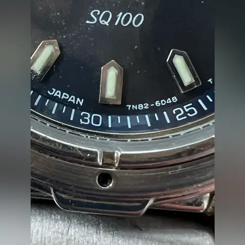 Seiko Rare Vintage Ladies Watch Blue Dial Stainless Case 10 BAR, Blue Leather