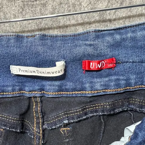 UWD Denimwear High Rise Jeans Skinny Leg Triple Button Dark Wash Women's Size 15 Blue