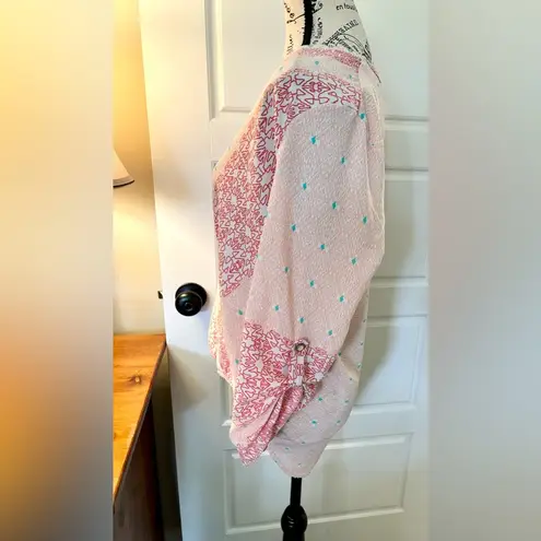 MADELYNN Boho Floral Print Front Wrap V