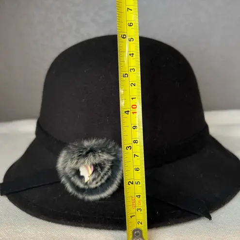 Black Sun Hat by Kai Di Wen Hao.