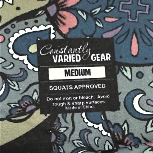 CVG Constantly Varied Gear High Rise Side Pocket Training Shorts Skull Print M Green Size M