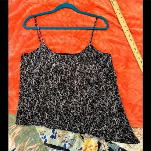 Likely M Asymmetric Hem Tiered Tank Top Navy Floral