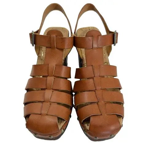 Kork-Ease Korks Whitney Fisherman Style Closed Toe Platform Sandal