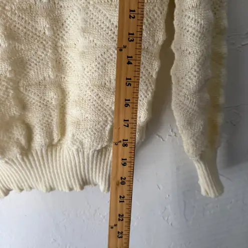 Jolie Vintage 60s Popcorn Knitwear Cream Sweater Medium Cottage Coquette