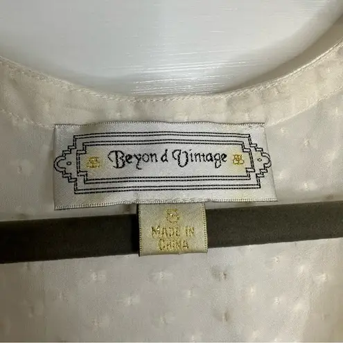 Beyond Vintage Swiss Dot V