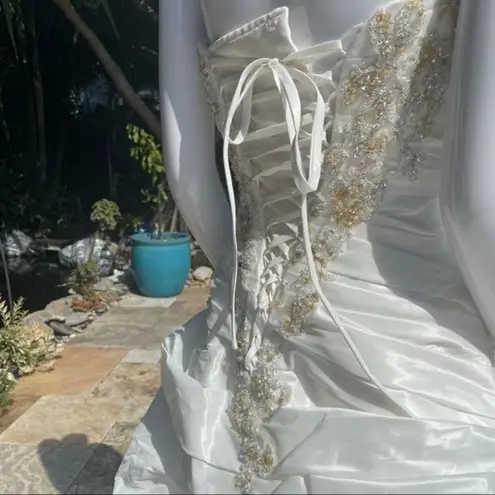 Maggy London Maggy sottero haute couture imperial sabelle wedding dress gown size 4 beaded ru