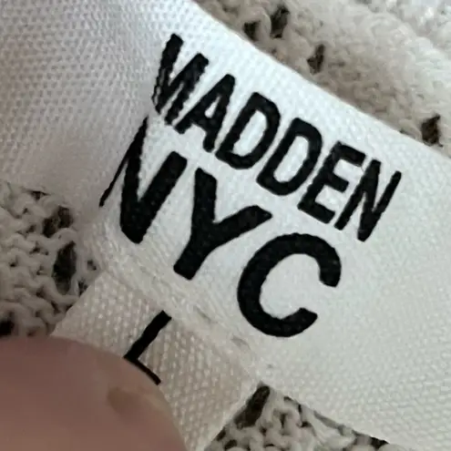 Vtg Y2K Madden NYC Women’s White Cotton Crochet Cardigan Size L Button Front Size L