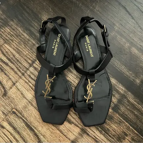Saint Laurent Women’s New YSL Black Cassandra Logo leather sandals sz 36.5