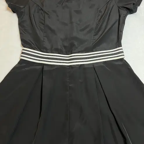 Women's Crewneck Romper Size XS Athleisure Minimalist Sporty Casual Summer Black