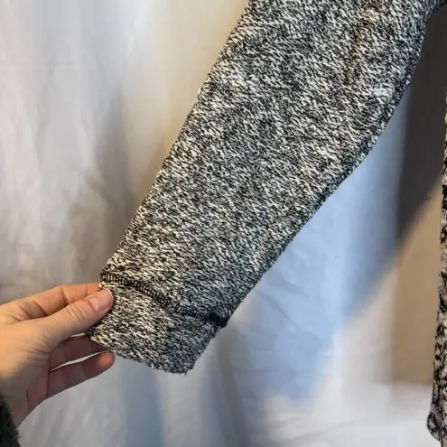 Westport Busy Maximalist Aztec Southwestern Knit Sweater Metallic Size Medium