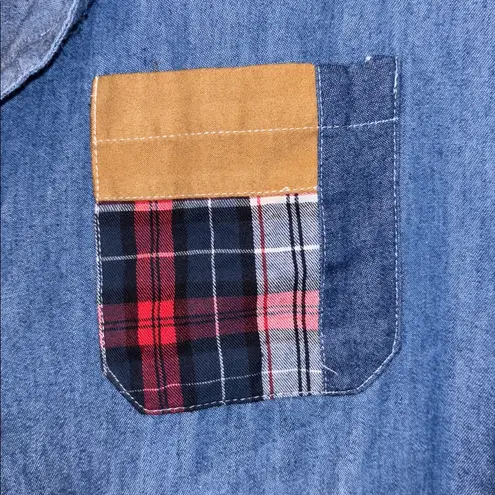 CACO STREETWEAR BLUE DENIM BUTTON DOWN WITH PLAID POCKET LIGHT WEIGHT DENIM Size XL