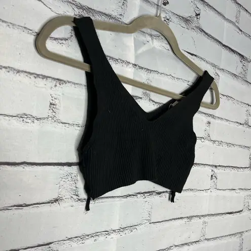 Debut Black Fitted Crop Tank Top Ribbed SZ Small Casual Summer Straps Bralette