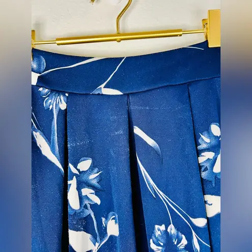 See You Monday Women’s Blue Floral Pleated Skirt Size Medium Elegant & Feminine