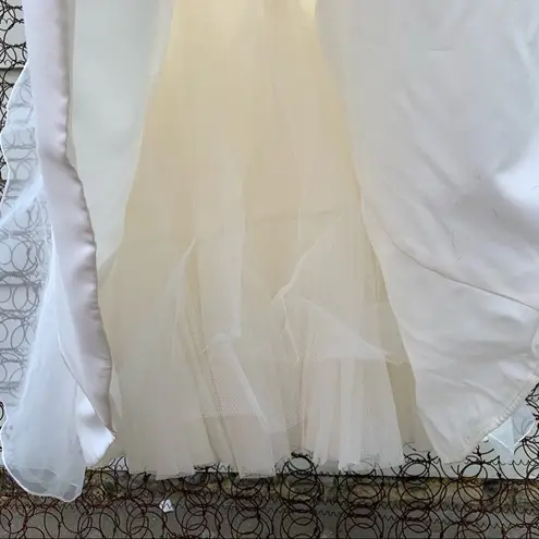 Oleg Cassini Cap Sleeve Illusion Wedding Dress size 14