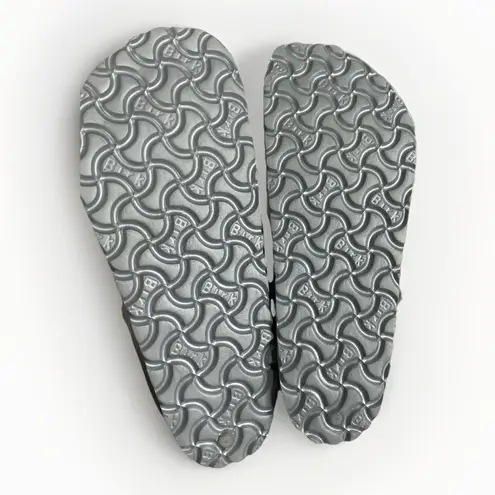 Birkenstock NWOT  Gizeh Essentials EVA Sandals Size 36 Women’s 5 Metallic Silver - Image 7