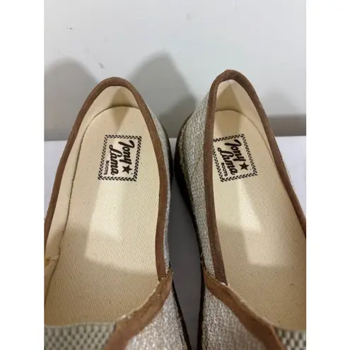 Women's Tony Lama Boots Beige Loafers Size 11 Brown