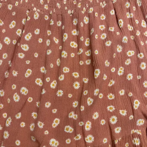 Rewind Smocked Tiered Daisy Print Flutter Sleeve Top Women's Size L