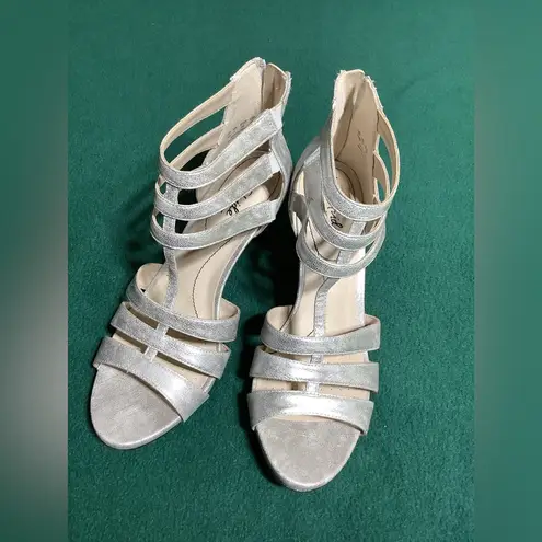 Life Stride Stylish comfy mid heel sandals 🌸NEW🌸