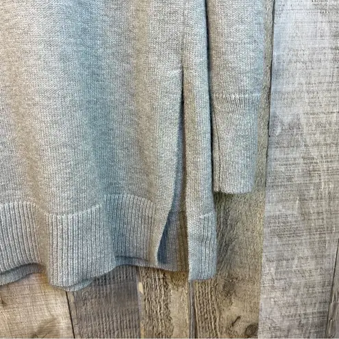 Gray Small Super Soft Long Sleeve V