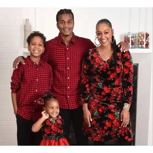 NEW The Children’s Place Womens Mommy And Me Floral Velour Dress