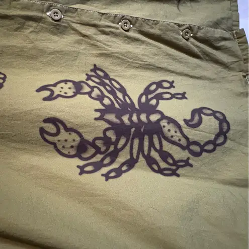 Empyre Women’s Shirt Sz Large Short Sleeve Green Grunge Punk Edgy Button Down