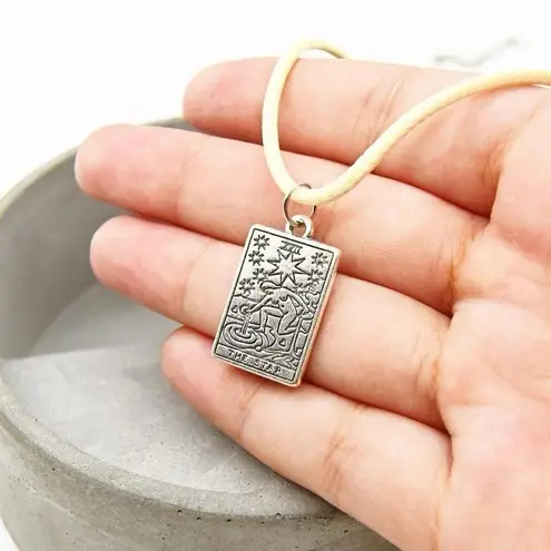 The Star Tarot Card Necklace Silver