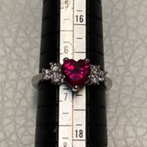 None Silver Band Heart Shaped Red Stone With White Stones Engagement Ring Size 7