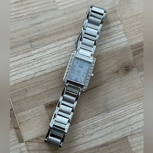 Citizen Eco-Drive Diamonds Solar Ladies Watch Pearl Dial Stainless Bracelet