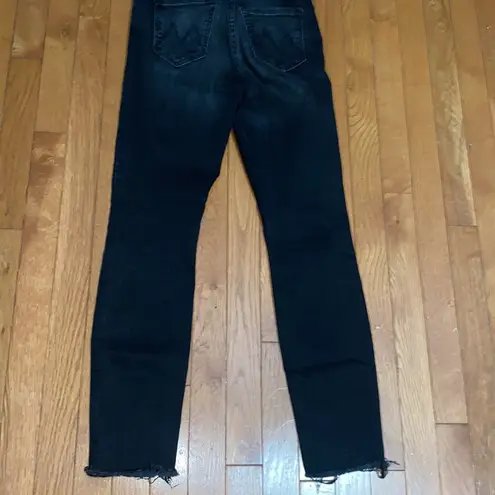 MOTHER HIGH WAISTED LOOKER ANKLE FRAY IN NIGHT HAWK FADED ACID WASHED LOOK Black Size 24