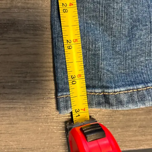 Lee  Women's Lower on the Waist Blue Denim Stretch Jeans Size 14 32x31