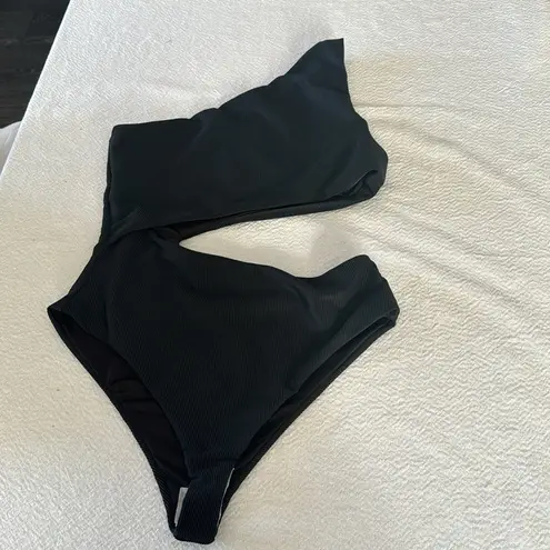 Beach Riot Celine Cutout One-Shoulder One-Piece Swimsuit, Black, Small, $148