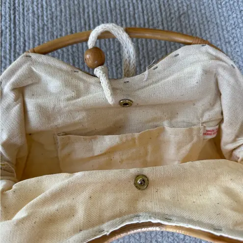 Vintage 70’s White Eyelet Cotton Lace Clutch Purse Bamboo Handles